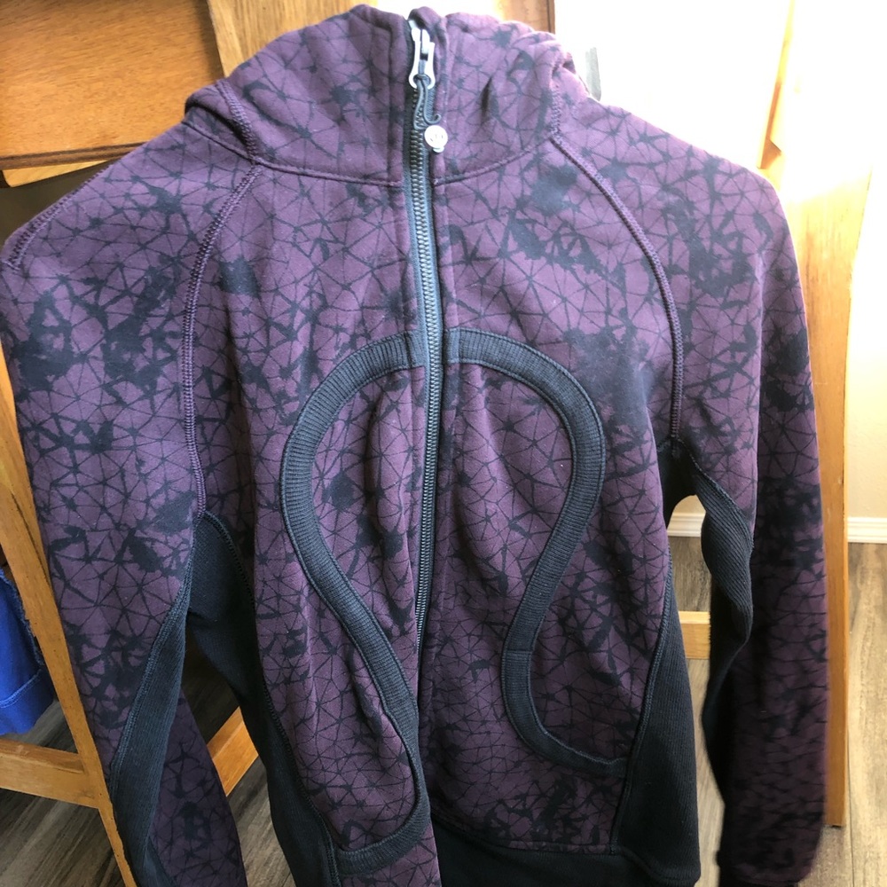 Lululemon Scuba zip up.